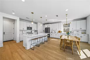 32017 Radiant Dr, Temecula, CA 92591 - Photo 19