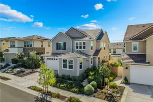 32017 Radiant Dr, Temecula, CA 92591 - Photo 3