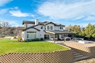 39550 Calle De Companero, Murrieta, CA 92562 - Photo 9