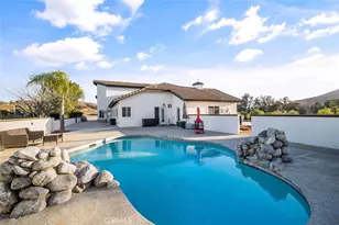 39550 Calle De Companero, Murrieta, CA 92562 - Photo 41