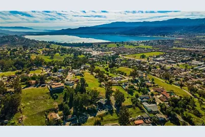 16550 Arnold Avenue, Lake Elsinore, CA 92530 - Photo 51