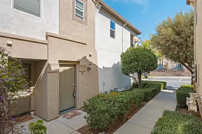 25178 Meadow Walk Street #2, Murrieta, CA 92562 - Photo 5