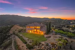 37654 Calle De Lobo, Murrieta, CA 92562 - Photo 3