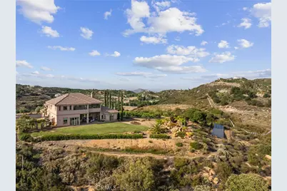 37654 Calle De Lobo, Murrieta, CA 92562 - Photo 9