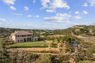 37654 Calle De Lobo, Murrieta, CA 92562 - Photo 9