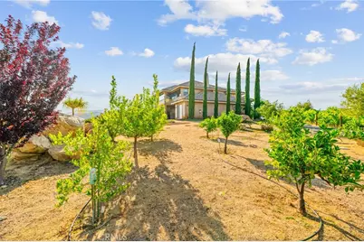 37654 Calle De Lobo, Murrieta, CA 92562 - Photo 55