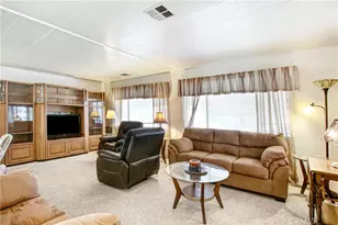 575 S Lyon Ave, Hemet, CA 92543 - Photo 3