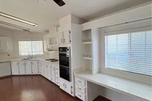 38215 Via Tafffia, Murrieta, CA 92563 - Photo 33
