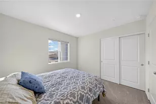 30894 Envision Ct, Winchester, CA 92596 - Photo 15