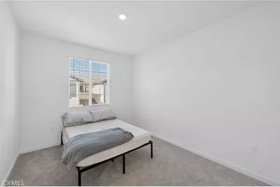 32645 Manhattan, Winchester, CA 92596 - Photo 29