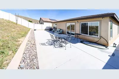 28084 Chambers Avenue, Menifee, CA 92585 - Photo 17