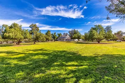 23100 Rolling Meadows Drive, Perris, CA 92570 - Photo 5