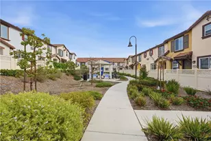 24131 Tuscany Ave, Murrieta, CA 92562 - Photo 17