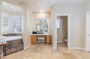 63 Volta Del Tintori, Lake Elsinore, CA 92532 - Photo 17