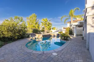 63 Volta Del Tintori, Lake Elsinore, CA 92532 - Photo 25