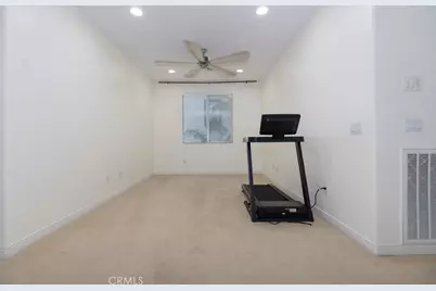 63 Volta Del Tintori, Lake Elsinore, CA 92532 - Photo 15