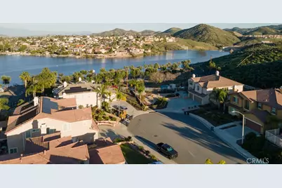 63 Volta Del Tintori, Lake Elsinore, CA 92532 - Photo 29