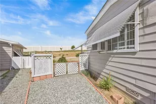 26011 Kentia Palm Dr, Homeland, CA 92548 - Photo 33