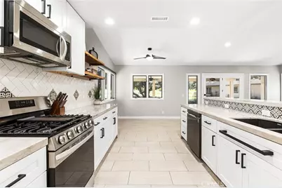 38260 Oaktree, Murrieta, CA 92562 - Photo 21