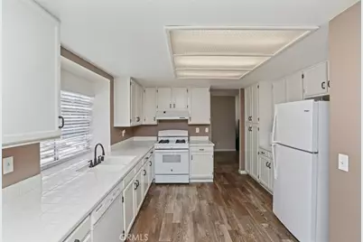 27025 Rock Bluff, Temecula, CA 92591 - Photo 13