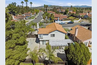 27025 Rock Bluff, Temecula, CA 92591 - Photo 5