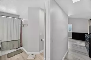 22951 Joaquin Ridge Dr, Murrieta, CA 92562 - Photo 27