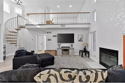 22951 Joaquin Ridge Drive, Murrieta, CA 92562 - Photo 3