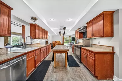 33620 Oak Drive, Hemet, CA 92544 - Photo 19