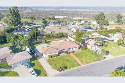 5651 Magnolia Avenue, Rialto, CA 92377 - Photo 35