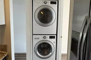 389 Orange Blossom, Irvine, CA 92618 - Photo 11