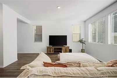 29330 Bovenzi Court, Winchester, CA 92596 - Photo 5