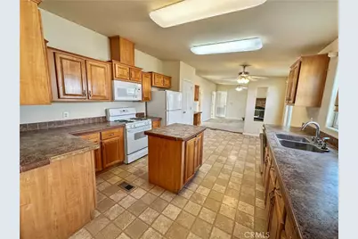 2450 E Hobsonway Way #57, Blythe, CA 92225 - Photo 3