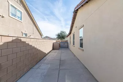 34701 Portarosa Street, Winchester, CA 92596 - Photo 37