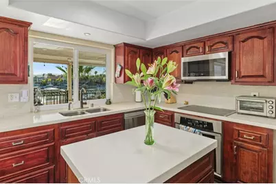 30249 Point Marina Drive, Canyon Lake, CA 92587 - Photo 11