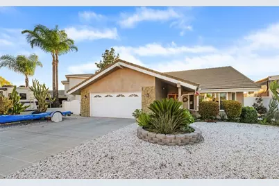 30249 Point Marina Drive, Canyon Lake, CA 92587 - Photo 5