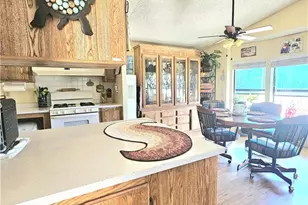 24600 Mountain Ave, Hemet, CA 92544 - Photo 17