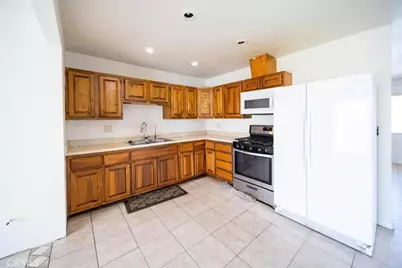 811 Jacumba, San Diego, CA 92114 - Photo 9