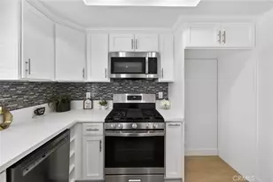 831 W Cerritos, Rialto, CA 92376 - Photo 17