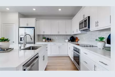 3240 Homestead Paseo Avenue, Ontario, CA 91761 - Photo 3