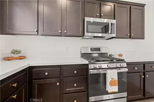 29562 Winterstorm Ct, Winchester, CA 92596 - Photo 9