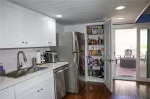 2216 El Capitan Dr, Riverside, CA 92506 - Photo 9