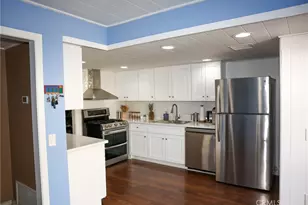 2216 El Capitan Dr, Riverside, CA 92506 - Photo 7