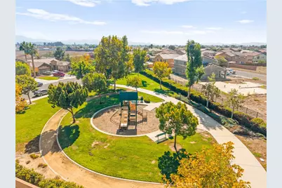 1721 Caseros, San Jacinto, CA 92582 - Photo 19