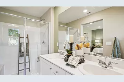 31143 London Plane Drive, Winchester, CA 92596 - Photo 9