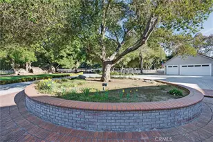 40833 Calle Bandido, Murrieta, CA 92562 - Photo 11