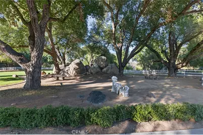 40833 Calle Bandido, Murrieta, CA 92562 - Photo 7