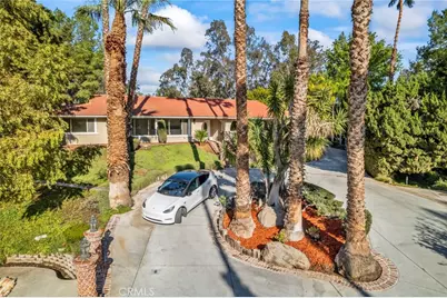 16280 Whispering Spur Street, Riverside, CA 92504 - Photo 7