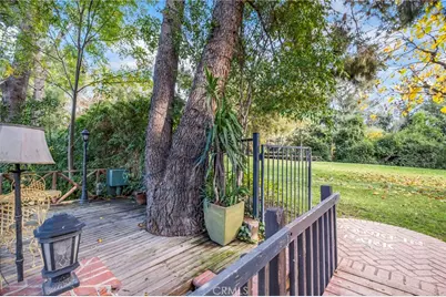 16280 Whispering Spur Street, Riverside, CA 92504 - Photo 21