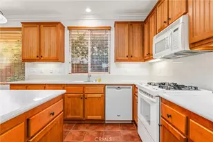 400 Bjorn Ct, Hemet, CA 92545 - Photo 11