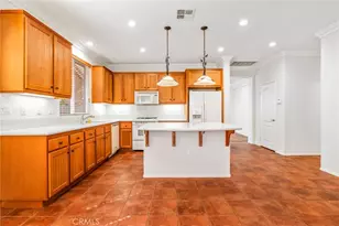 400 Bjorn Ct, Hemet, CA 92545 - Photo 13